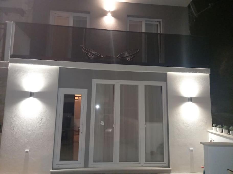 Apartman Max !!!! Omiš Esterno foto